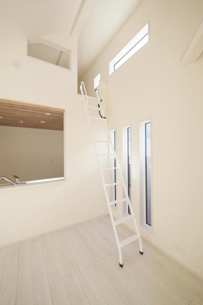 ～早春感謝！価格格変更物件～　志木市幸町1丁目　新築一戸建て 