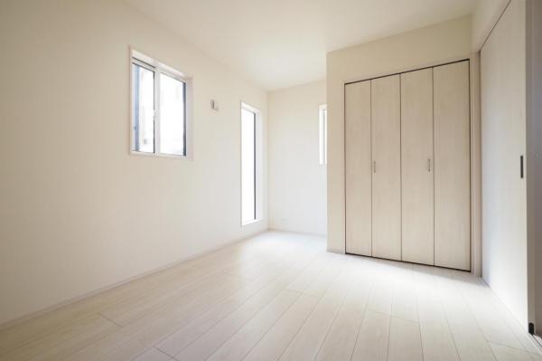 ～早春感謝！価格格変更物件～　志木市幸町1丁目　新築一戸建て 