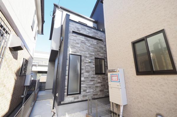 ～早春感謝！価格格変更物件～　志木市幸町1丁目　新築一戸建て 