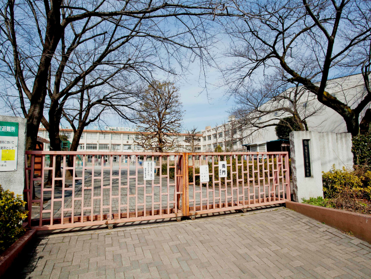 板橋区立成増小学校