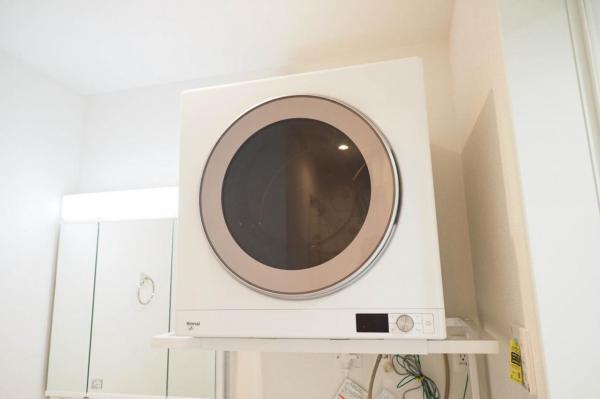 【初春おすすめ物件　駅徒歩10分圏内】富士見市針ヶ谷2丁目　新築一戸建て ランドリースペース