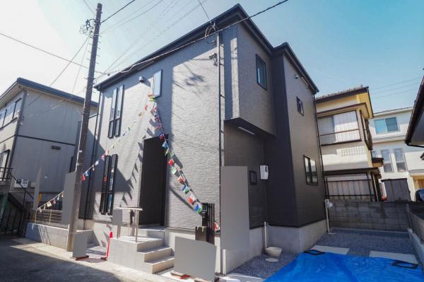 【初春おすすめ物件　駅徒歩10分圏内】富士見市針ヶ谷2丁目　新築一戸建て (現況)外観写真