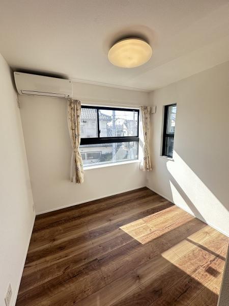 東久留米市八幡町3丁目　中古一戸建て 洋室