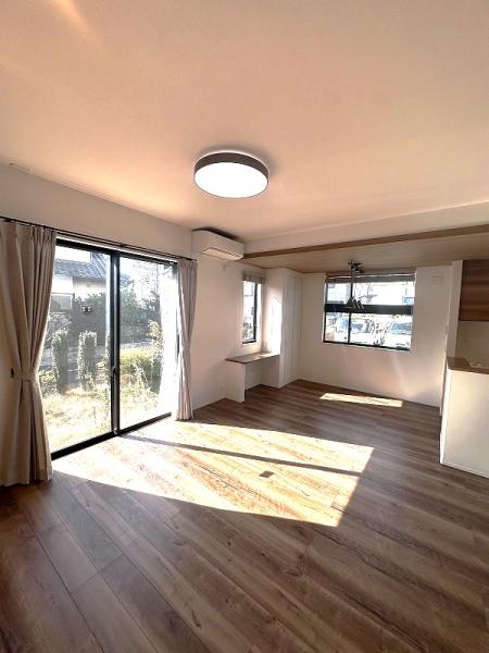 東久留米市八幡町3丁目　中古一戸建て リビングダイニング