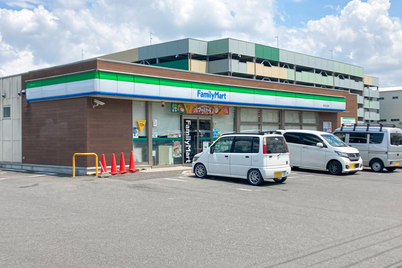 ファミリーマート 富士見山室店