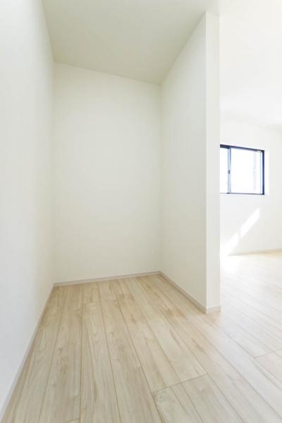 所沢市中富南3丁目　新築一戸建て 洋室