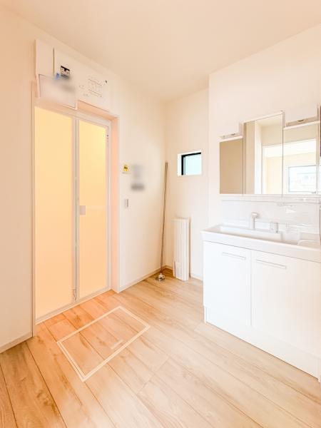 青梅市新町　新築戸建 脱衣所