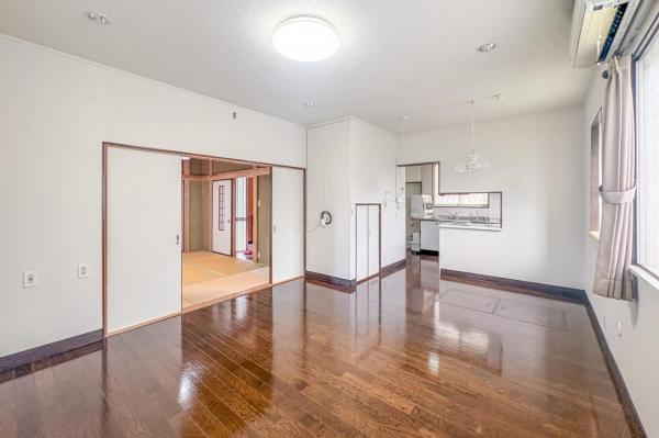 中古一戸建て 青梅市新町１丁目 JR青梅線小作駅 2,300万円