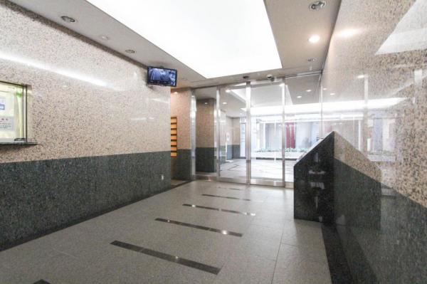 朝日マンション目白　2階 エントランスホール