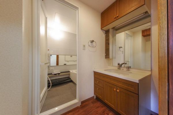 【住協のお預かり物件】朝日パリオ上福岡　2階 洗面化粧台