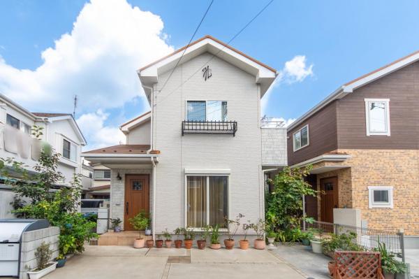 【築浅｜令和4年築】新座市池田5丁目　中古一戸建て (現況)外観写真