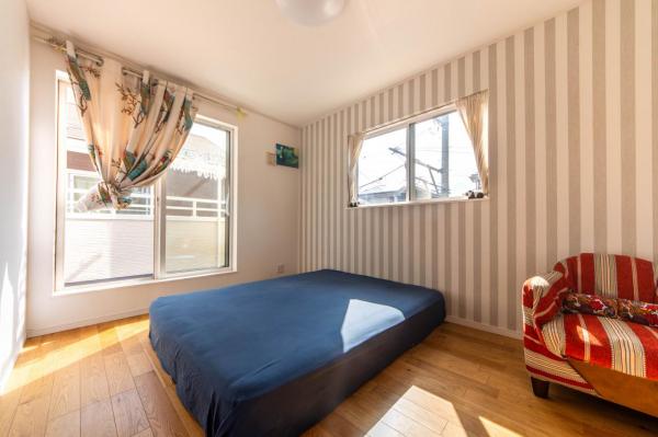 【築浅｜令和4年築】新座市池田5丁目　中古一戸建て 洋室