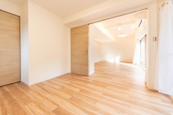ラ・ヴァンス武蔵関　2階 洋室