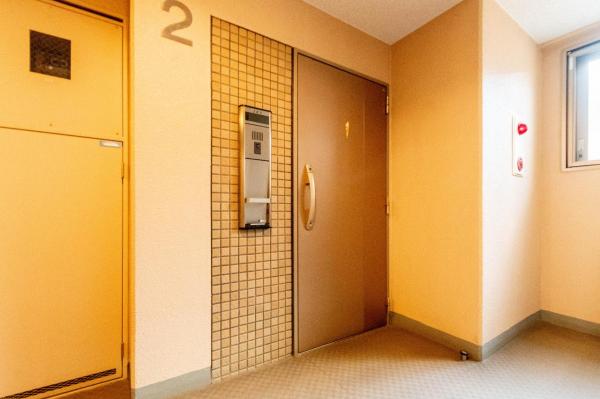 ラ・ヴァンス武蔵関　2階 玄関