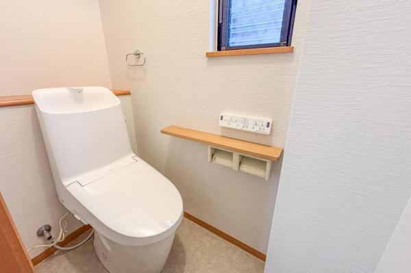 【売主／仲介手数料不要】入間市扇台4丁目　中古一戸建て トイレ