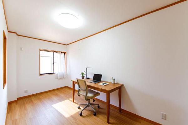 【住協のリフォーム物件／仲介手数料不要】所沢市北岩岡 中古一戸建て 寝室