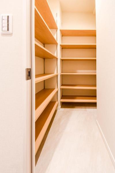 ユアコート富士見台　5階 収納