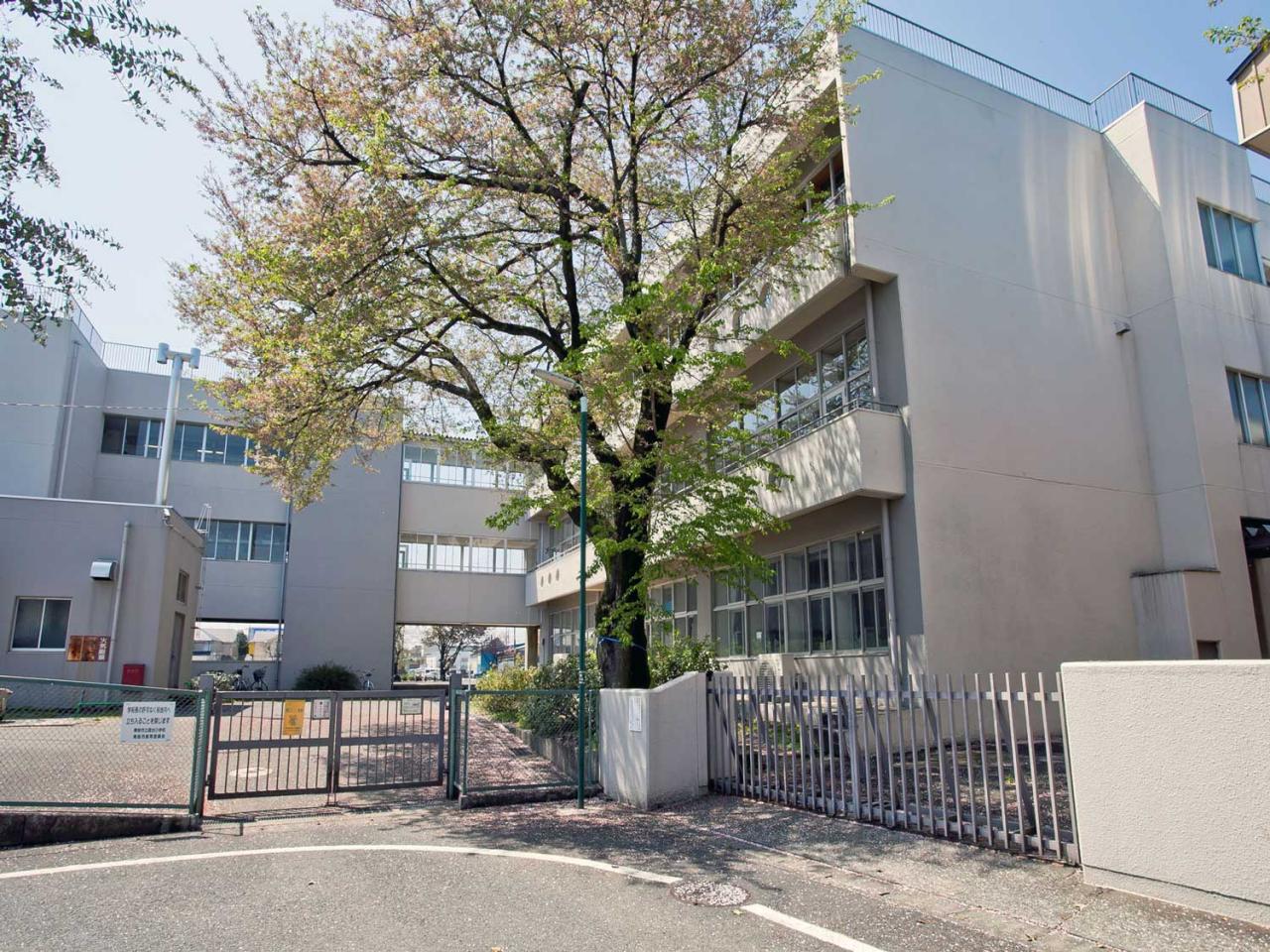 青梅市立霞台小学校