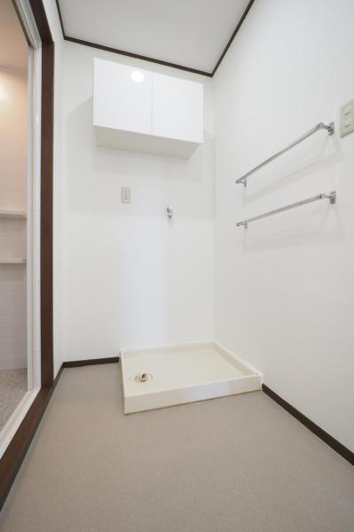 【当日ご見学可能！】入間ビレッジ11号棟 ランドリースペース