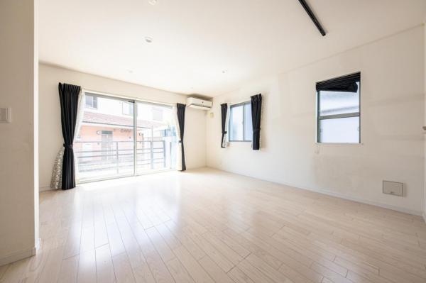 【住協のお預かり物件】所沢市上安松　中古一戸建て リビングダイニング