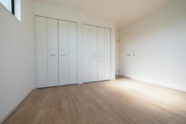 清瀬市野塩5丁目　新築一戸建て 寝室