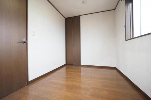 青梅市新町　中古戸建 寝室