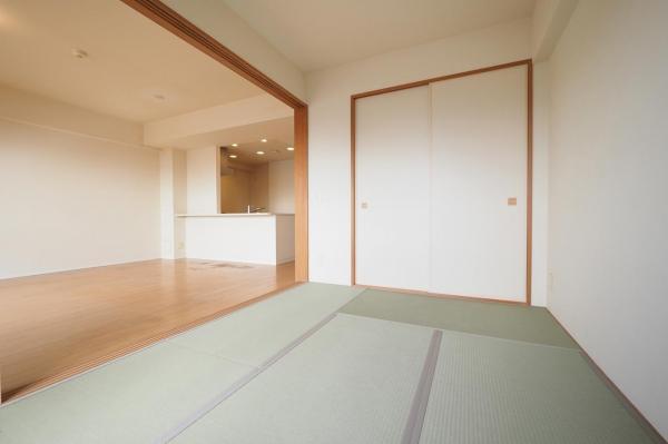 ヴェレーナ青梅新町　11階 和室