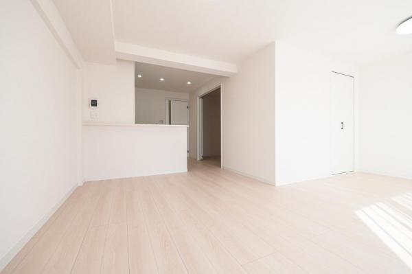 セザール坂戸　5階 リビングダイニング