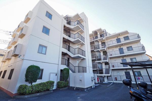 セザール坂戸　5階 外観写真