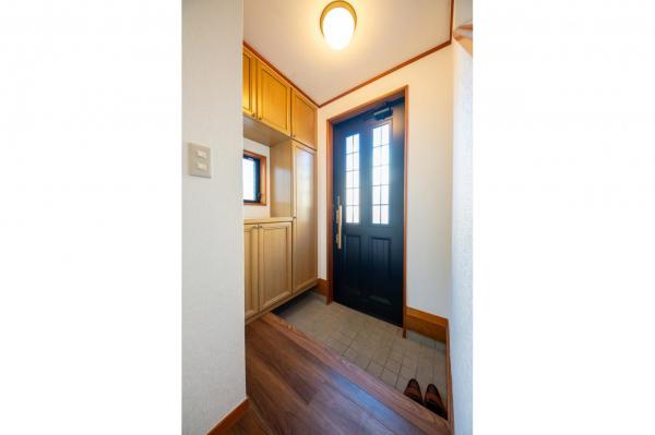 【売主物件／リフォーム済】人気の飯能市本町　中古戸建 玄関