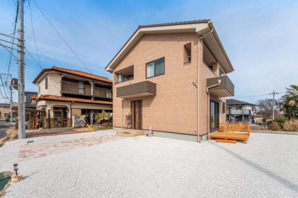 【住協のお預かり物件／敷地91坪超！・オール電化】飯能市岩沢　中古戸建 (現況)外観写真