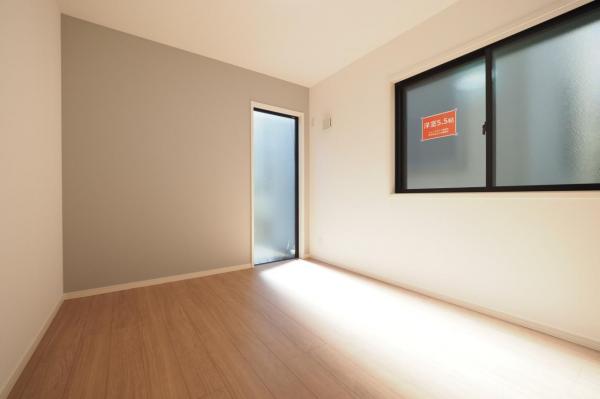 所沢市美原町2丁目　新築一戸建て 洋室