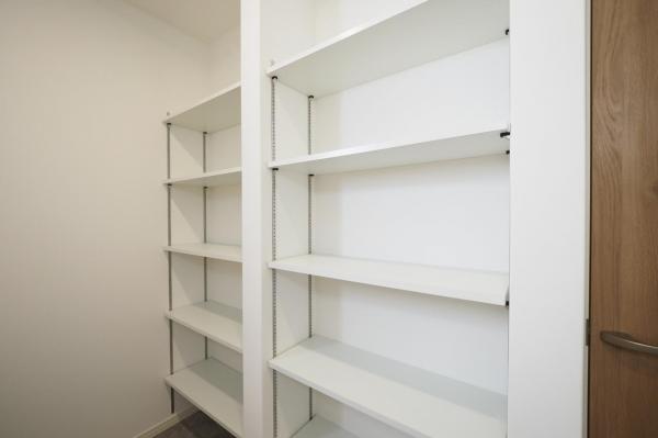 所沢市美原町2丁目　新築一戸建て ウォークインクローゼット