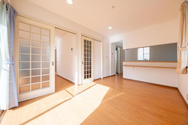 【売主物件／住協のリフォーム物件】日高市横手　中古戸建 リビングダイニング