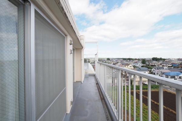 【115平米超の大型ルーフバルコニー付】サンハイツ河辺パートII　6階 バルコニー