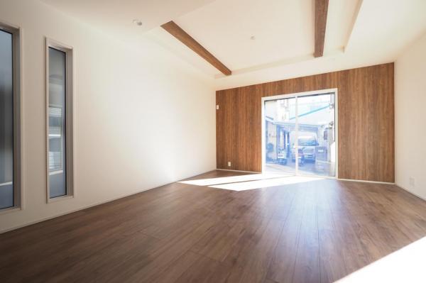 志木市下宗岡4丁目　新築一戸建て リビングダイニング