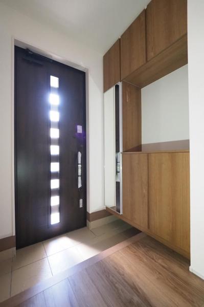 志木市下宗岡4丁目　新築一戸建て 玄関