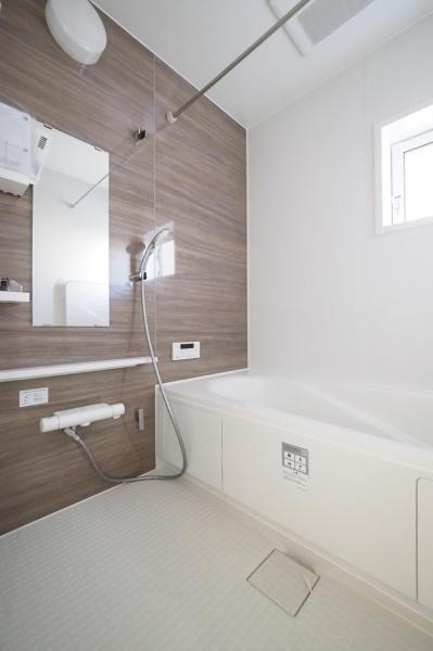 志木市下宗岡4丁目　新築一戸建て 浴室
