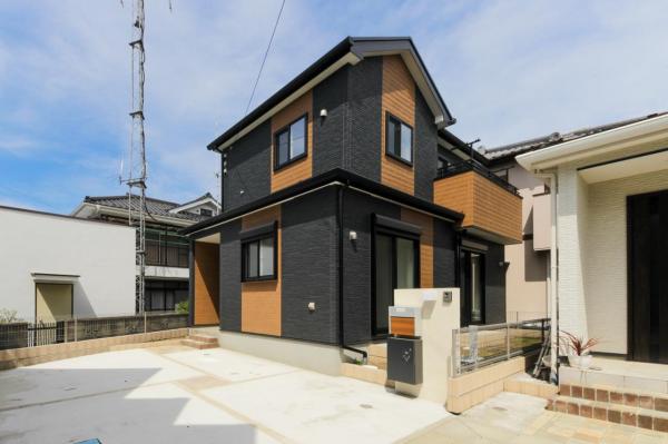【新築未入居】春日町1丁目　中古一戸建て (現況)外観写真