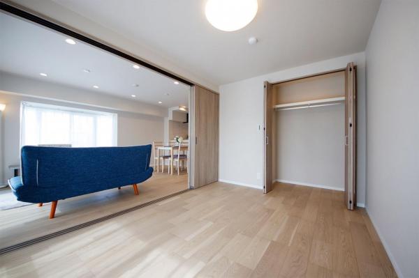 コスモ志木　12階 リビング以外の居室