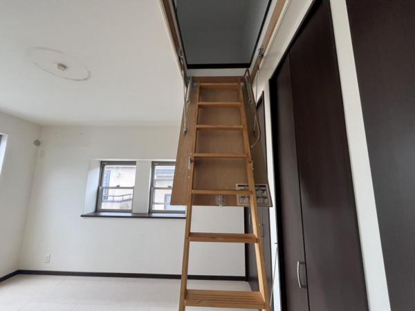 小平市花小金井5丁目　中古一戸建て 収納