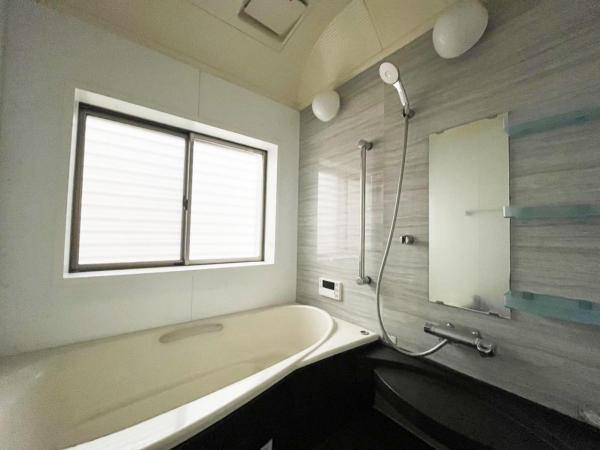 小平市花小金井5丁目　中古一戸建て 浴室