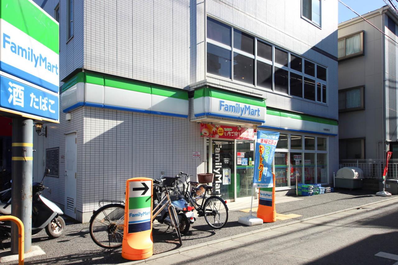 ファミリーマート 川越新富町店