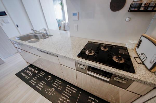 眺望良好｜築浅｜ヴェレーナシティ朝霞｜令和5年築｜住協 キッチン