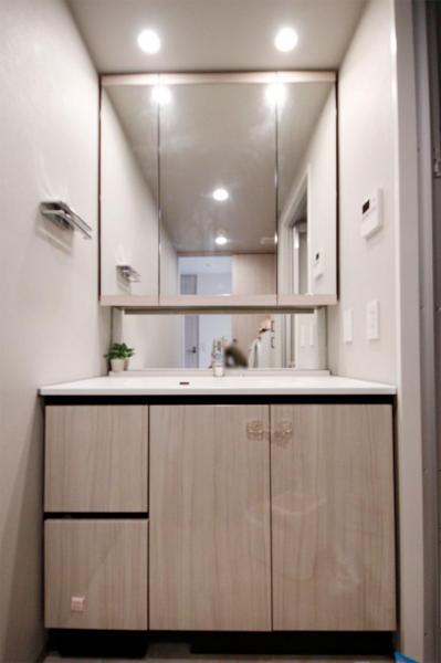 眺望良好｜築浅｜ヴェレーナシティ朝霞｜令和5年築｜住協 洗面化粧台