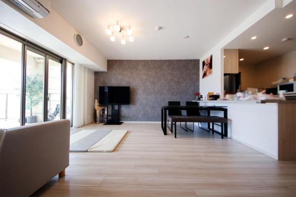 眺望良好｜築浅｜ヴェレーナシティ朝霞｜令和5年築｜住協 リビングダイニング