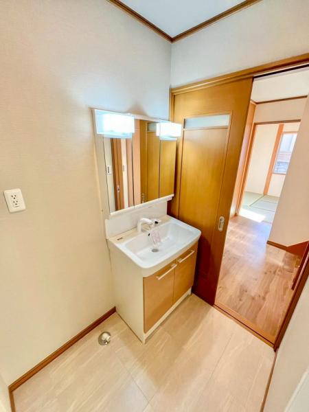 【新規リフォーム物件】入間市小谷田1丁目 洗面化粧台