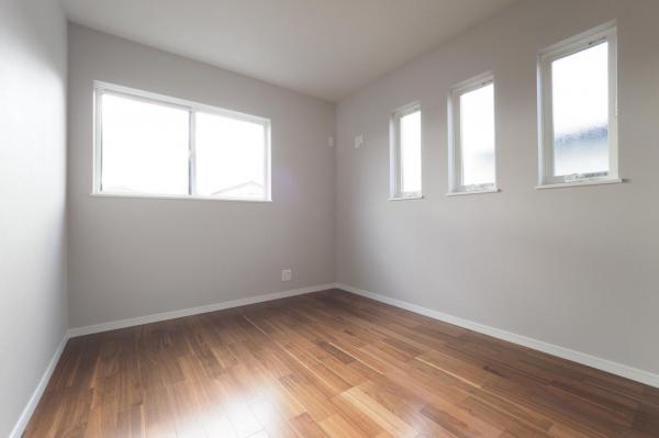 所沢市狭山ヶ丘2丁目　新築一戸建て 洋室