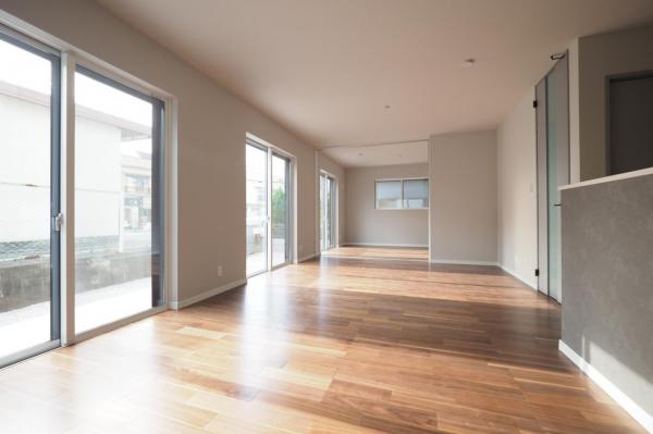 所沢市狭山ヶ丘2丁目　新築一戸建て リビング