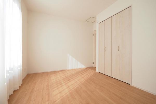 西東京市柳沢3丁目　新築一戸建て 寝室